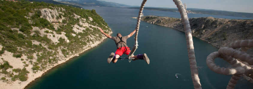 bungee jumping safety tips and bungee jumping insurance